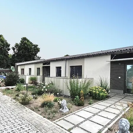 Appartement 2 Bedroom Stunning In *